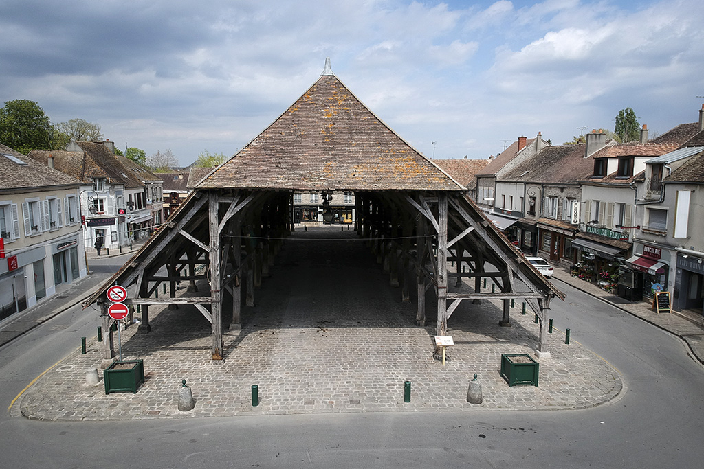 Stadt La Halle de Milly La Foret Monument Historique